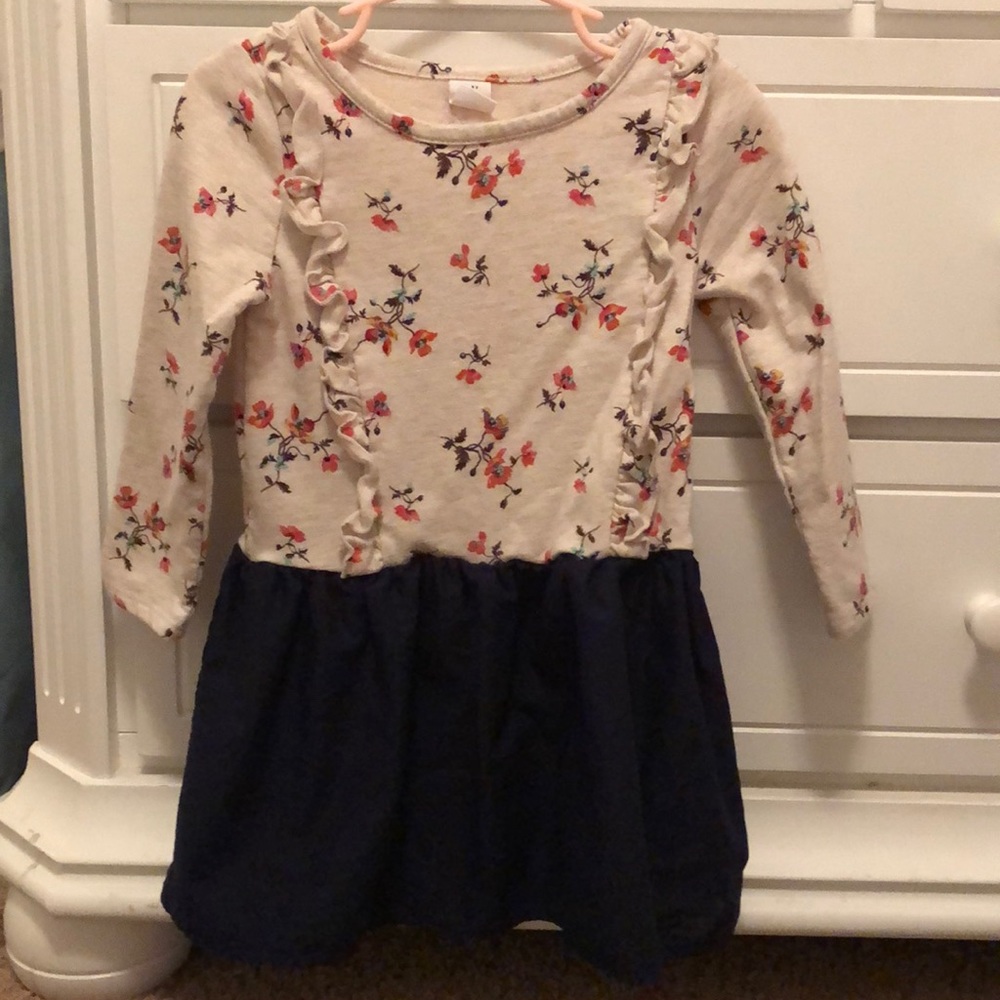 Long sleeve dress